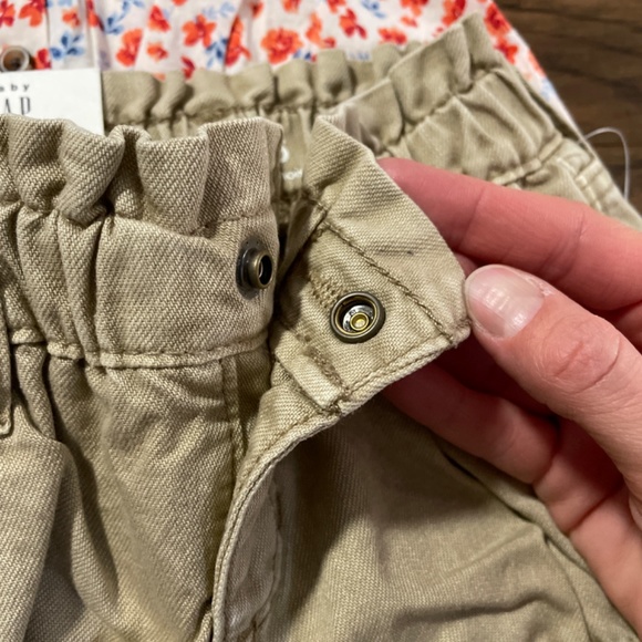 New Gap bubble shorts and floral tank top size 3-6 months - Picture 8 of 12